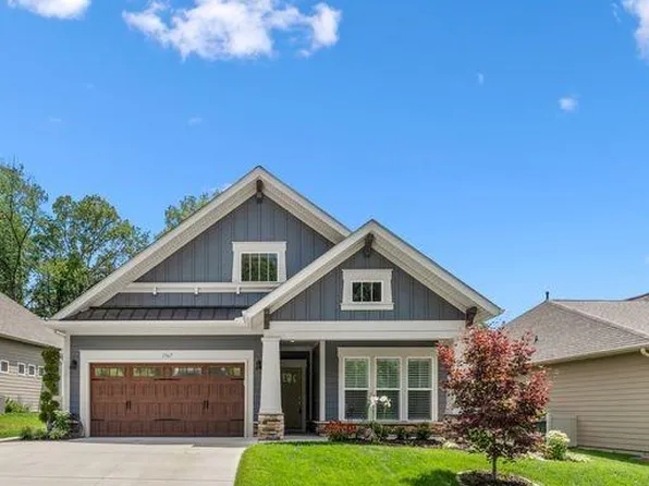1367 Stonecroft Ln NW, Concord, NC 28027