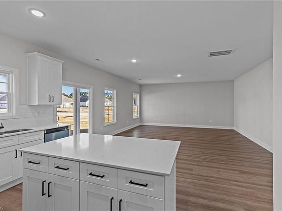 4th image of 12440 Gameland Dr