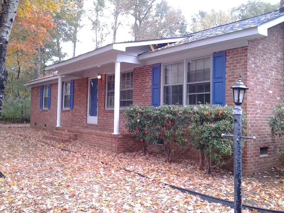 1st image of 1740 W Lakewood Dr