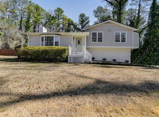 350 Vineyard Dr NW, Marietta, GA 30064