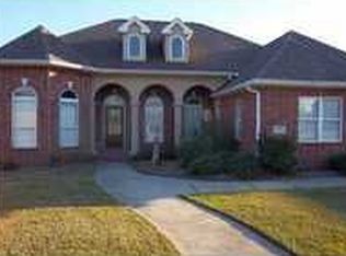 6300 Silverleaf Dr W, Ocean Springs, MS 39564