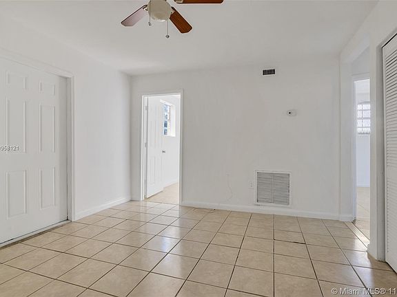 5th image of 153 NE 68th St #153