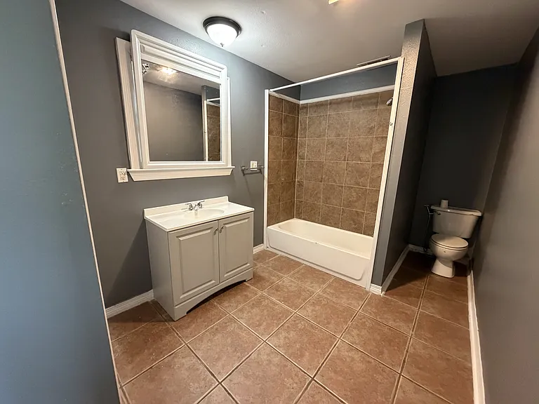 7532 Patricia St — Photo 16