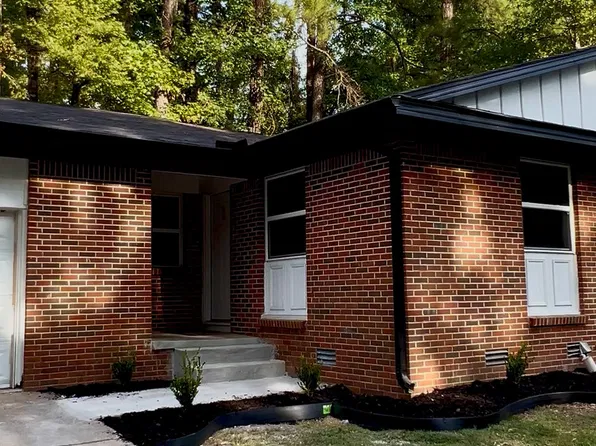 2301 Ridge Park Dr, Little Rock, AR 72204