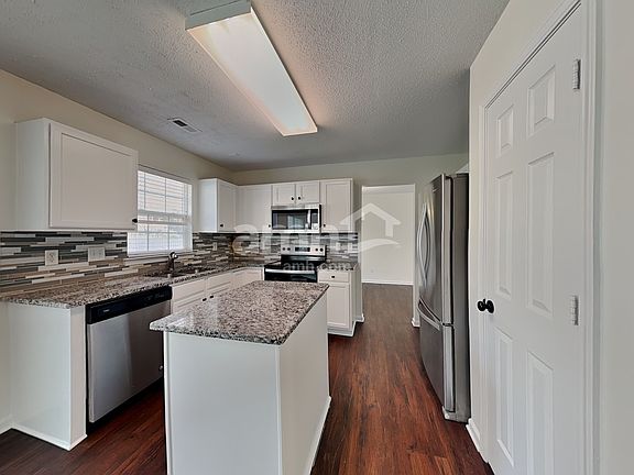 3rd image of 3008 Secret Garden Ct