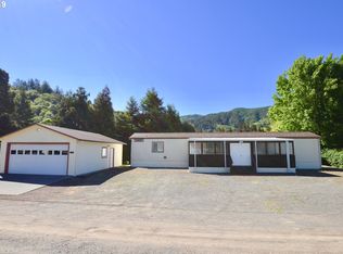 98424 N Bank Chetco Rd, Brookings, OR 97415