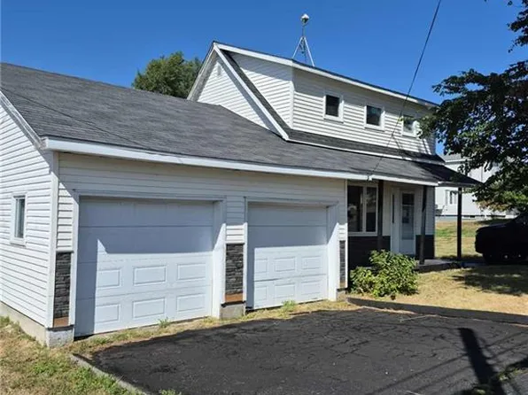 7629 Saint Paul, Bas Caraquet, NB E1W 6B9