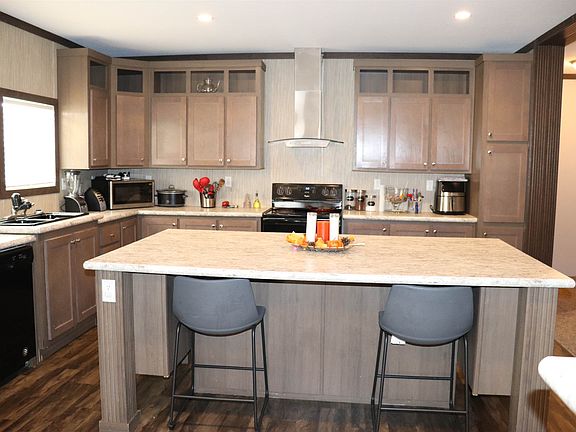 5th image of 228 W Cottonwood Ln