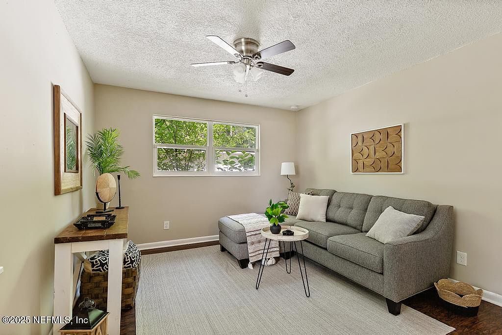 3237 PHYLLIS Street, Jacksonville, FL 32205 | Zillow
