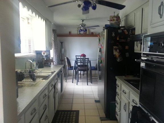 5th image of 3529 Astor Ave