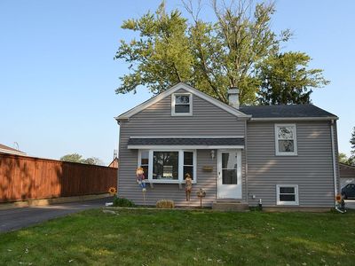 422 W Graham Ave, Lombard, IL, 60148