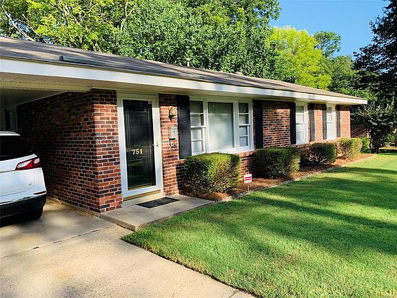 5th image of 751 S Marquette Dr