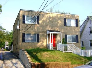 900 48th Pl NE APT 2, Washington, DC 20019