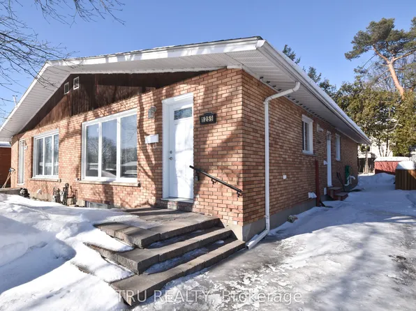 1259 Maitland Ave #B, Ottawa, ON K2C 2C4