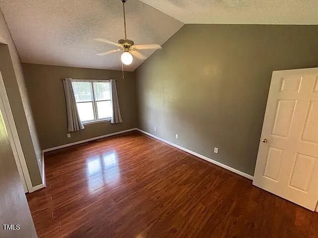 2325 Stephanie Ln — Photo 12