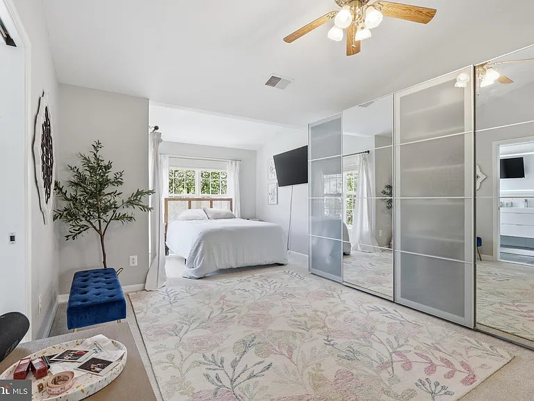 8110 Cerromar Way — Photo 12