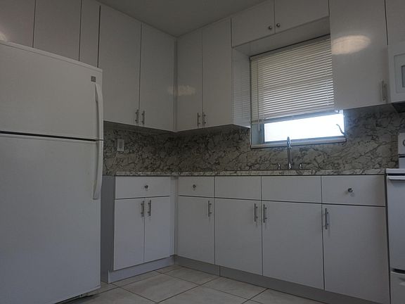 brand new kitchen cabinets