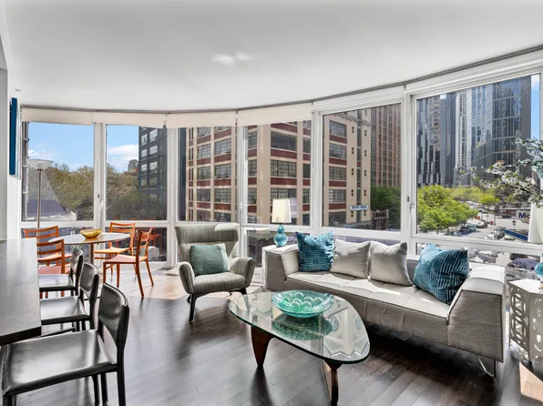 306 Gold Street image 1 of 8