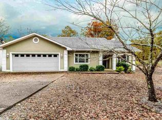 2 Campeon Way, Hot Springs Village, AR 71909