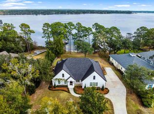 3940 Plantation Cove Ct, Milton, FL 32583