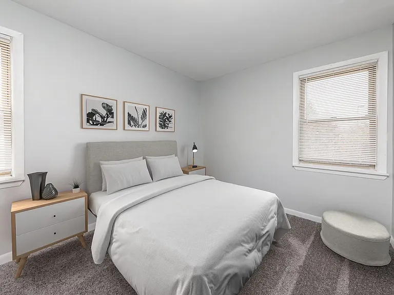 555 Naomi Ave #1A — Photo 3