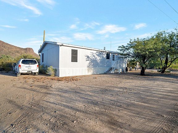 5th image of 10325 W Anthony Dr
