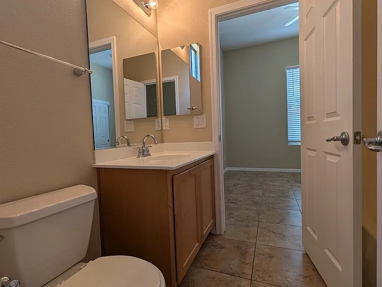 1032 Via Canale Dr — Photo 23