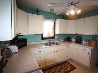 700 Sunset Dr, Jordan, MN 55352