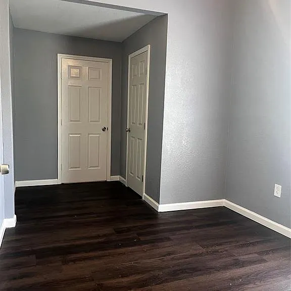 210 Kean St — Photo 22