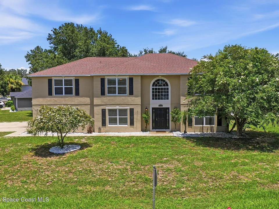 1116 Myrtle Lake View Dr