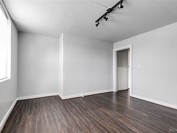 5th image of 1614 Maury St
