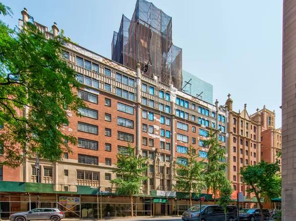 321 East 43rd Street image 1 of 26