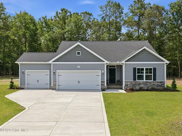 3003 Tucker Hill Drive, Grimesland, NC 27837