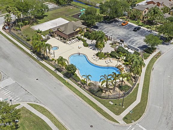 3rd image of 4550 Radiant Way APT 102