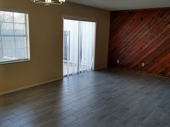 5th image of 1000 S Semoran Blvd APT 711