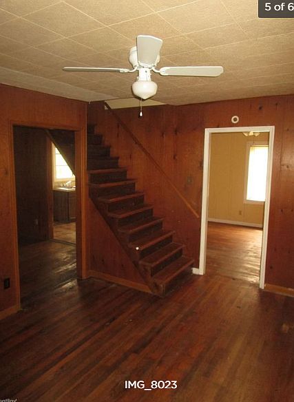 2nd image of 3052 Morningside St
