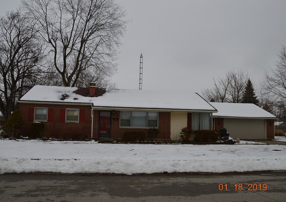 1st image of 120 Parkgrove Dr