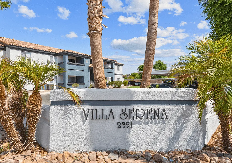 Villa Serena Apartments