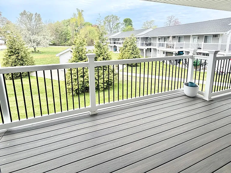129 Cosey Beach Ave #B02 — Photo 7