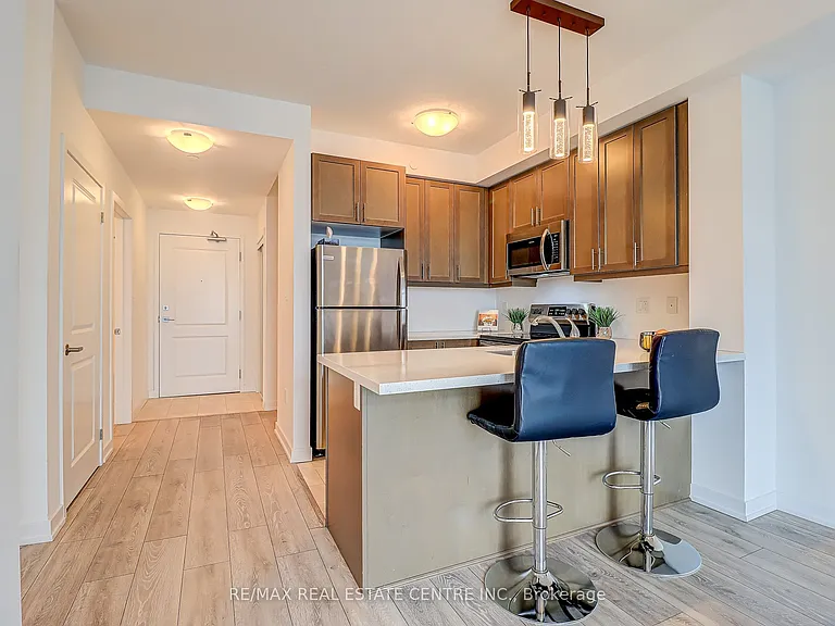 101 Shoreview Pl #332 — Photo 9