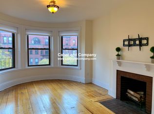 293 Newbury St #6, Boston, MA 02115
