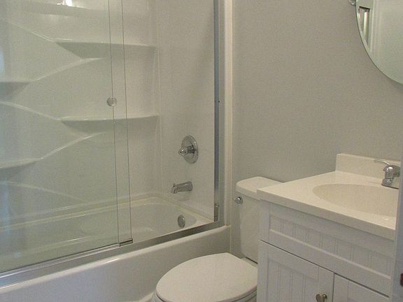 5th image of 302 S Broad St APT 3