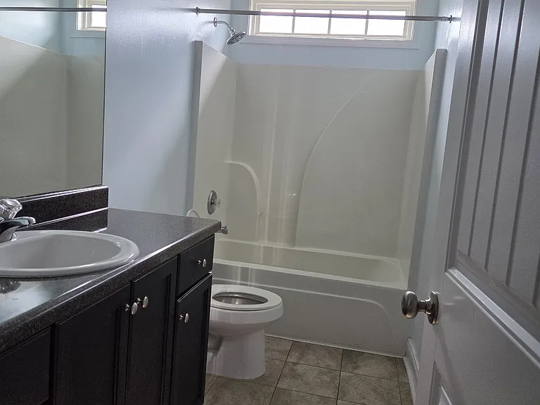132 Bulloch Ct — Photo 18