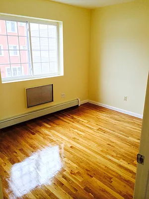 Rented by Engel and Volkers Brownstone Brooklyn | media 37