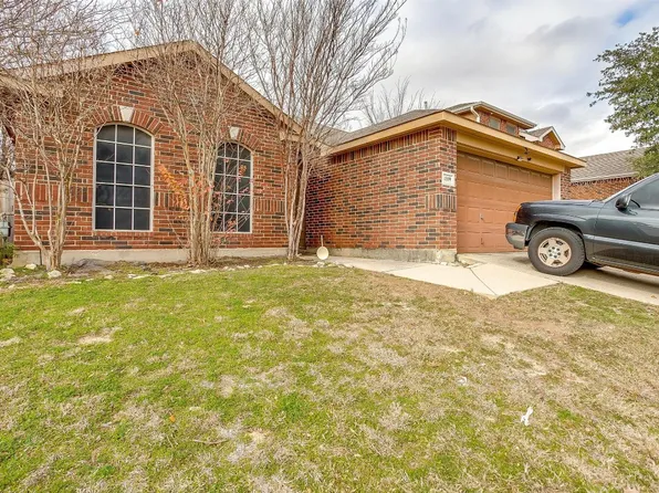 4809 Barnhill Ln, Fort Worth, TX 76135