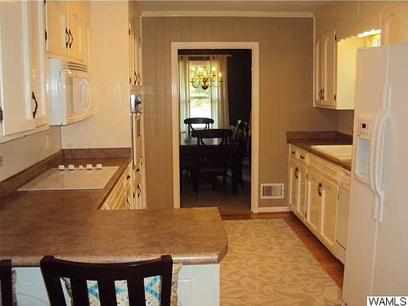 4th image of 2817 Claybrook Dr