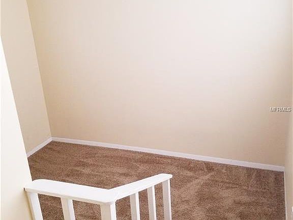 4th image of 419 E Hugh St