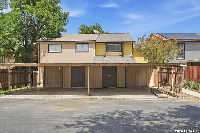 3 bed, 2.0 bath, 1584 sqft, $1,675 — Photo 2