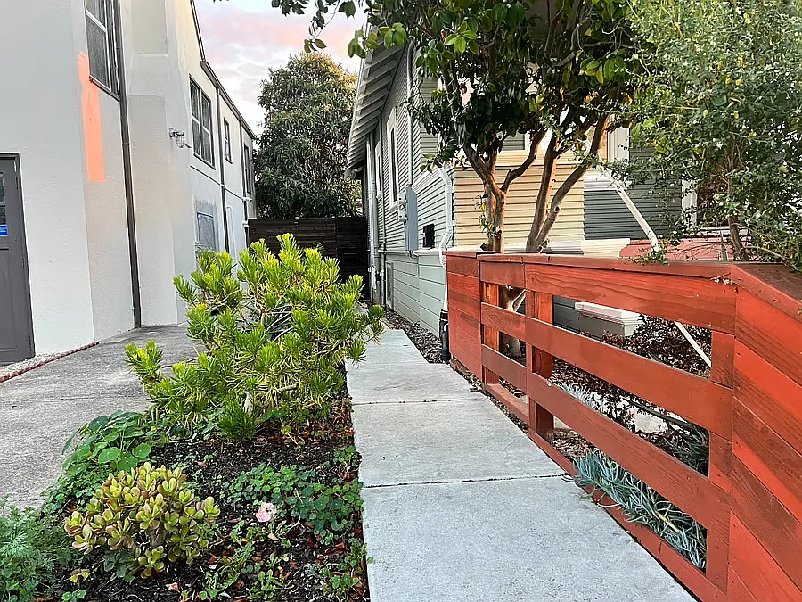 1 bed, 512 sqft, $2,500 — Photo 2