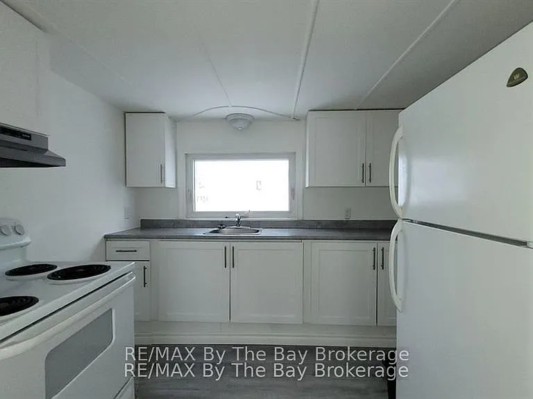 19 Glen St — Photo 5